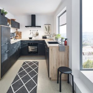 zwarte betonlook keuken met hout laggenbeck
