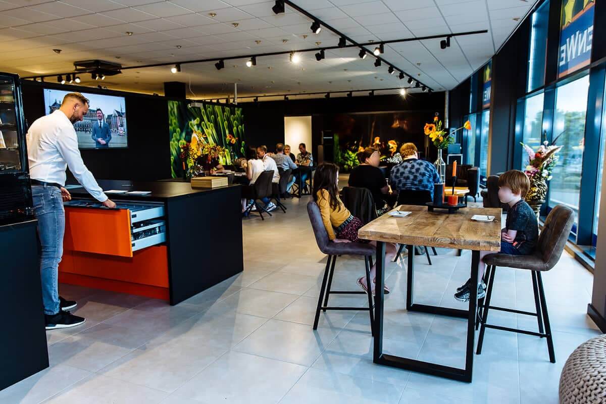 Showroom Heerhugowaard klanten goedkope keukens Showroom Heerhugowaard klanten goedkope keukens